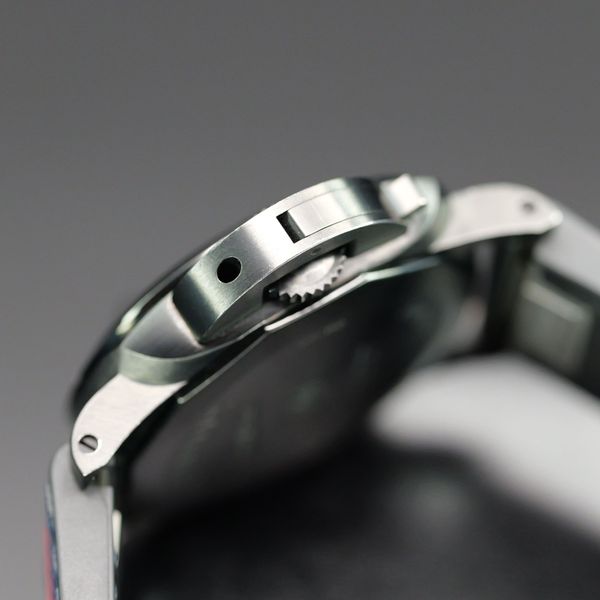 Panerai Luminor Luna Rossa PAM01408